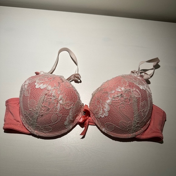 Pink push-up bra - Picture 1 of 2